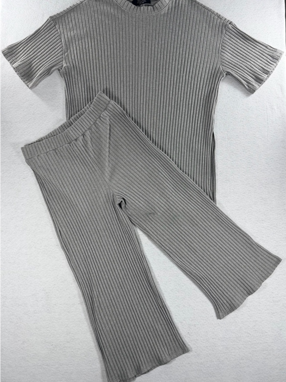 NEW Dressed in LALA Ribbed Knit Wide-Leg Set — Gray - Size Large